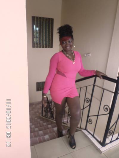 Amandine 36 ans Yaoundé Cameroun