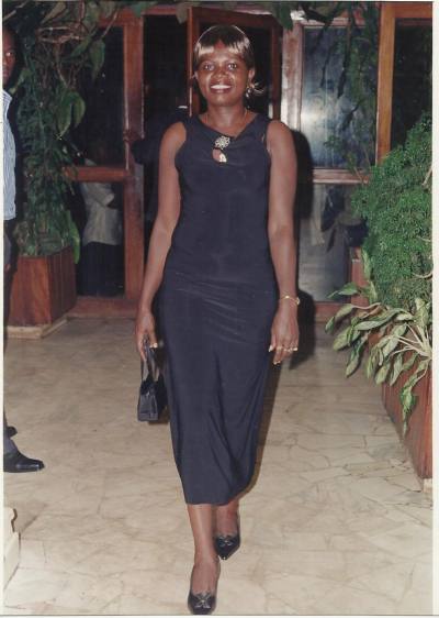 Emilienne 45 years Dla 3è Cameroon