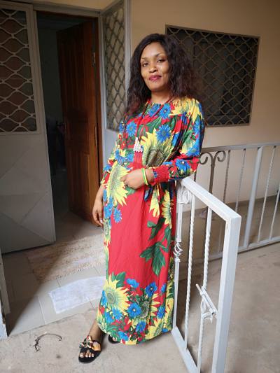 Gladys 29 years Yaoundé  Cameroon