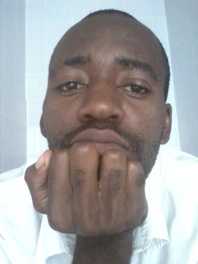 Xavier 40 ans Yaounde2 Cameroun