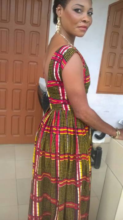 Astride 37 ans Douala  Cameroun