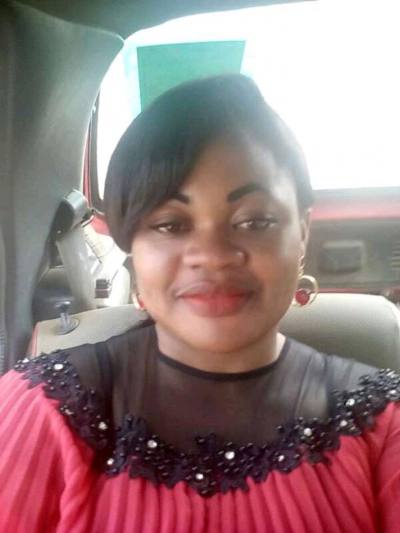 Aimee 40 ans Yaoundé Cameroun