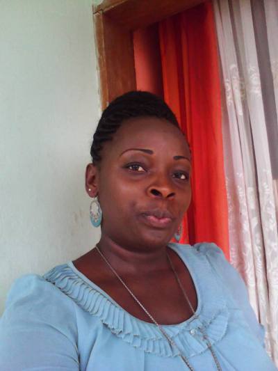 Martine 35 years Yaoundé Cameroon