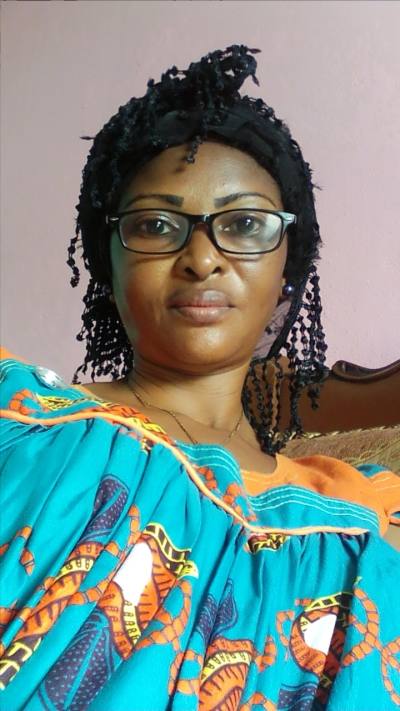 Leonie 51 Jahre Urbaine Kamerun