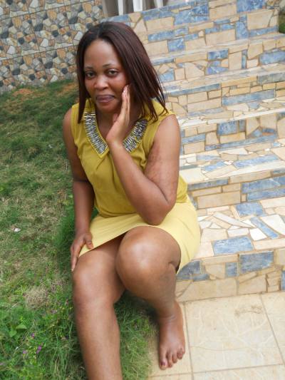 Grace 42 ans Yaounde Cameroun