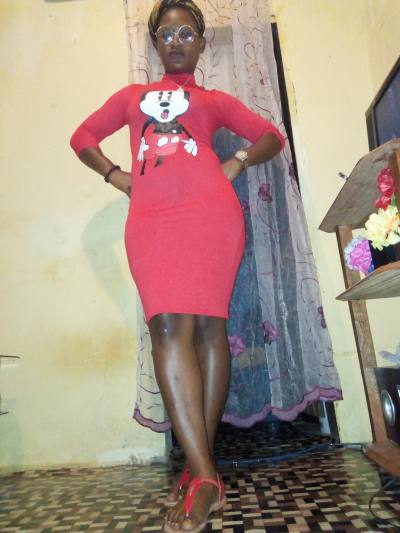 Miranda 29 ans Yaoundé Cameroun