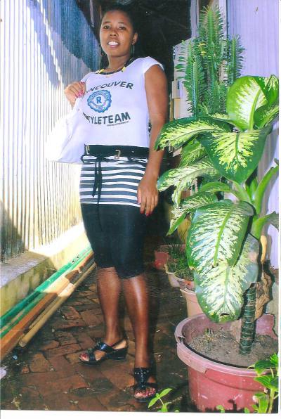Honorita 32 years Sambava Madagascar