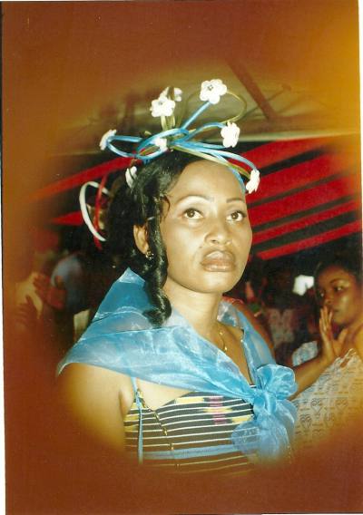 Brigitte 48 Jahre Port-bouet Elfenbeinküste
