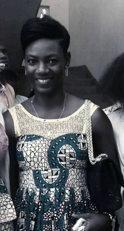Francine 39 ans Yaoundé2 Cameroun
