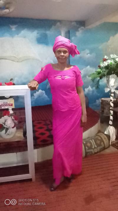 Aline 45 ans Yaounde7 Cameroun