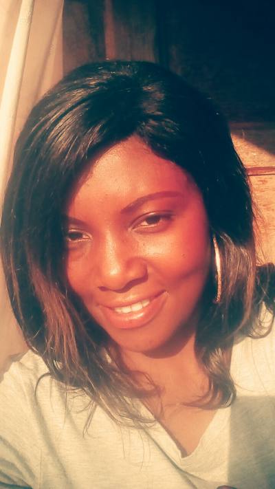 Sylvia 33 ans Yaoundé Cameroun