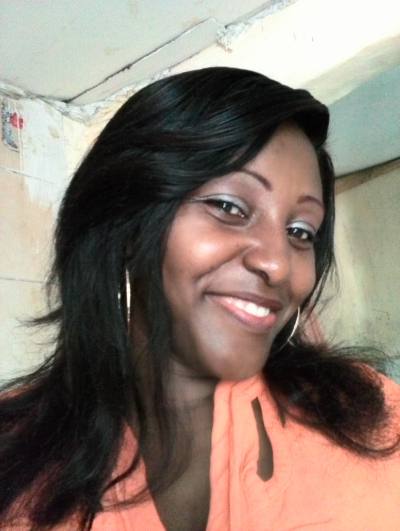 Elvire 46 ans Yaoundé Cameroun