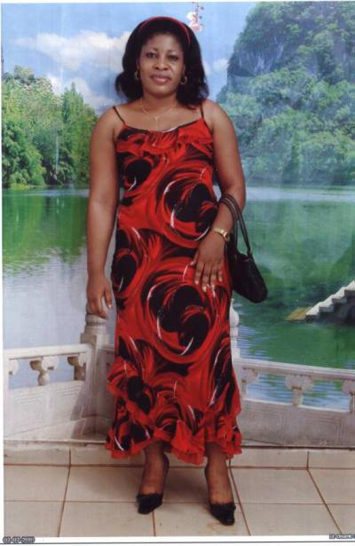 Donna 47 years Yaoundé Cameroon
