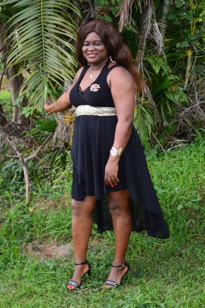 Marie anne 40 Jahre Nguelemendouka  Kamerun