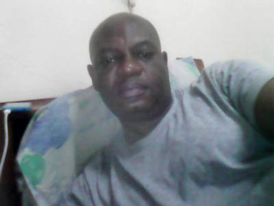 Daniel 52 ans Douala Cameroun