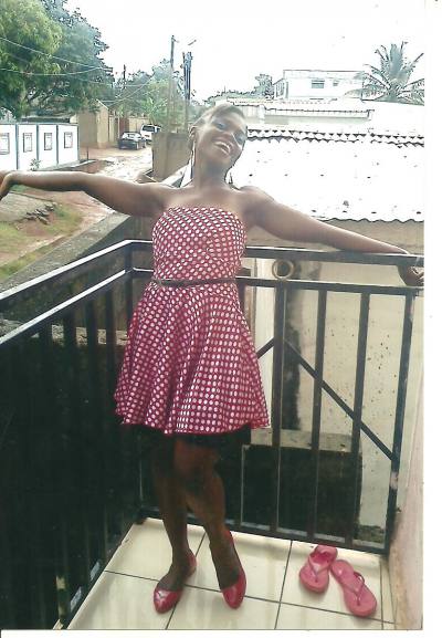 Corinne 38 years Centre Cameroon