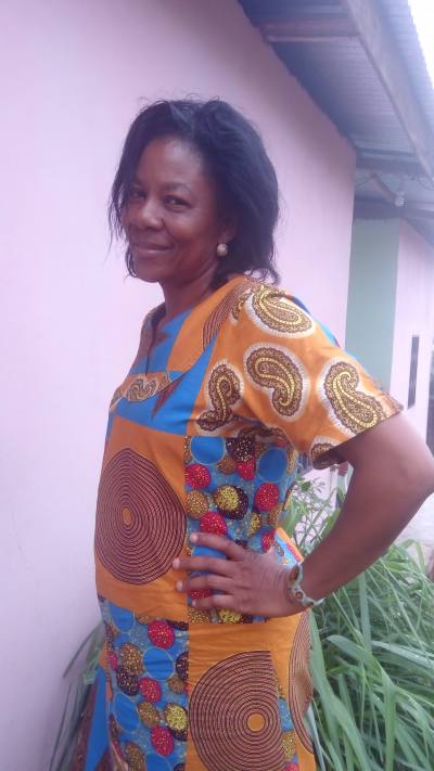 Brigitte 55 ans Yaoundé Cameroun