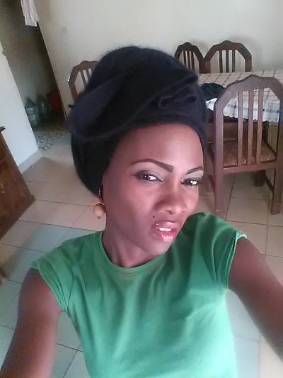 Isabelle 41 Jahre Douala Kamerun