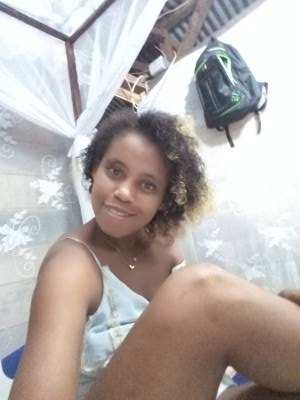Ana 29 ans Antalaha Madagascar