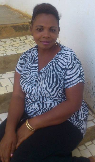 Clarisse 47 Jahre Yaoundé Kamerun