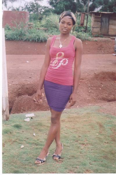 Mariechristelle 33 ans Yaounde Cameroun