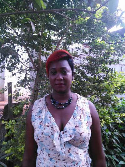 Christine 45 ans Yaoundé Cameroun