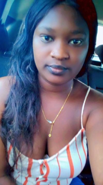 Maimouna 24 ans San Pedro Côte d'Ivoire