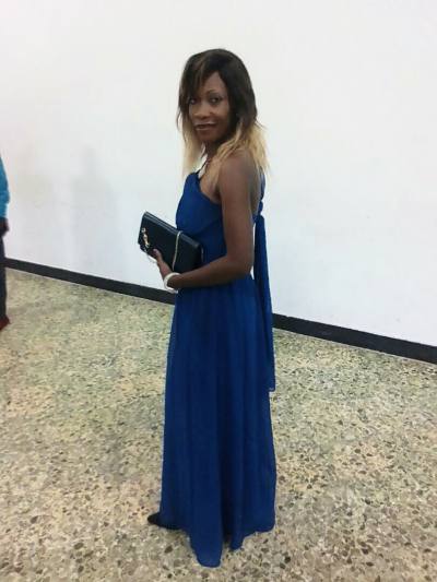 Ninine 40 ans Yaoundé Cameroun