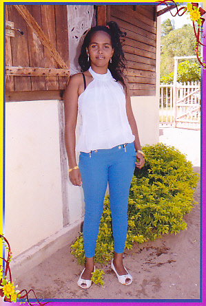 Alexandrine 34 Jahre Sambava Madagaskar