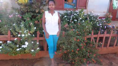 Natacha 31 years Antsiranana Madagascar