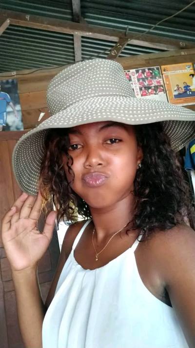 Sorayah 27 ans Tamatave  Madagascar