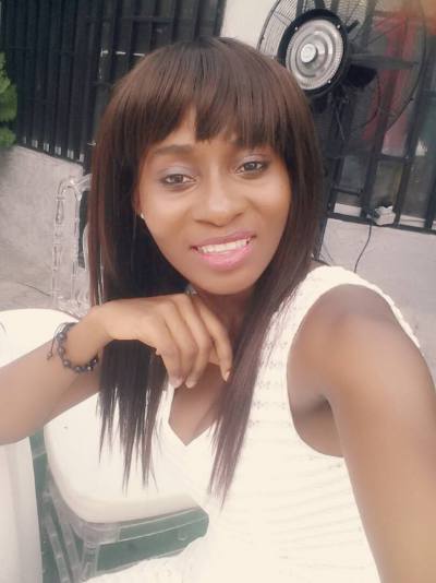 Gwen 33 ans Douala  Cameroun
