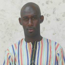 Max 48 ans Dakar Sénégal