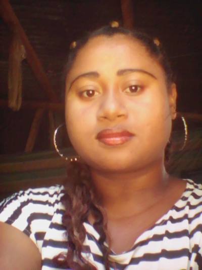 Nana 34 Jahre Antsiranana Madagaskar