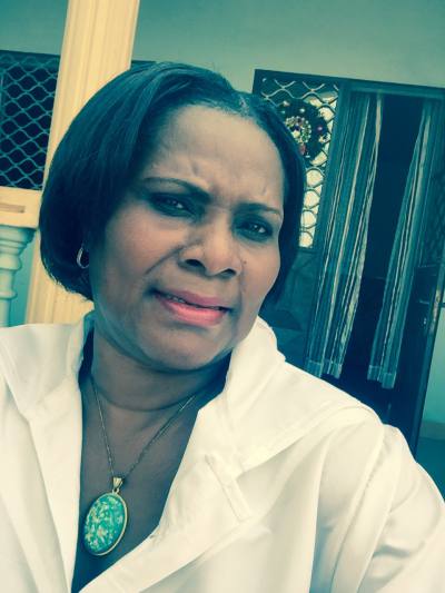 Esthy 55 ans Yaoundé Cameroun