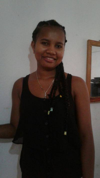 Mamy 31 ans Antananarive Madagascar