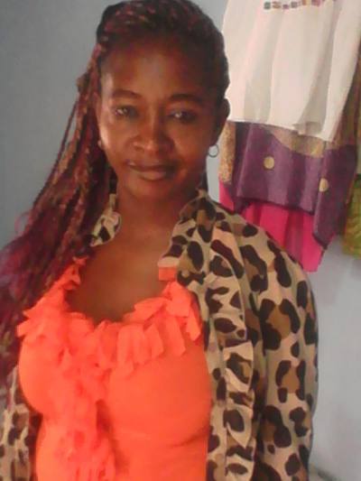 Asmaou  45 ans Mfoundi Cameroun