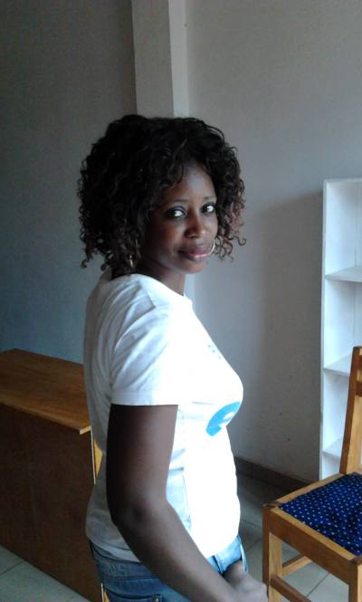 Mireille 37 years Yaounde Cameroon