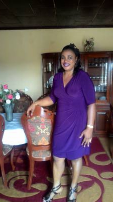 Esther 52 Jahre Yaounde Kamerun