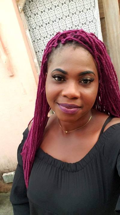 Michelle 32 Jahre Yopougon Elfenbeinküste