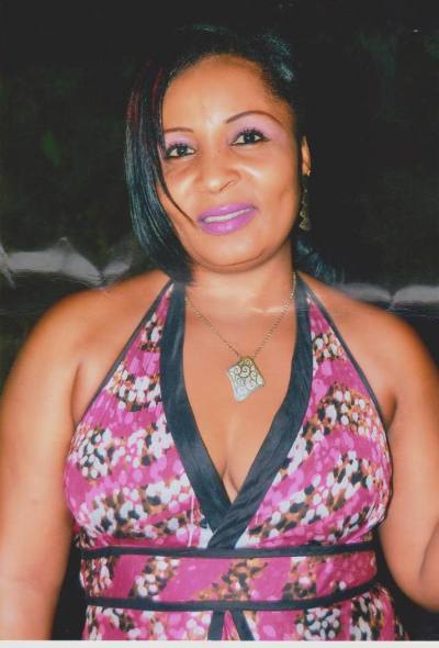 Mireille 47 ans Yaounde Cameroun