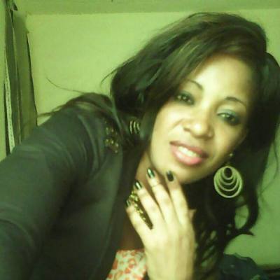 Annick 41 Jahre Yaoundé Kamerun