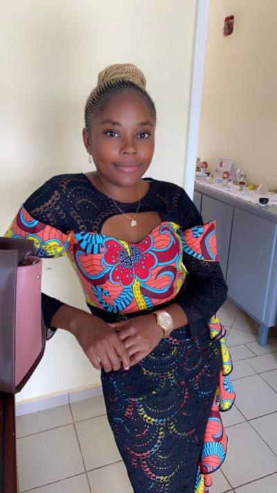 Danielle 28 ans Yaoundé  Cameroun