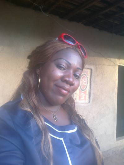 Ruphine 39 ans Douala Cameroun