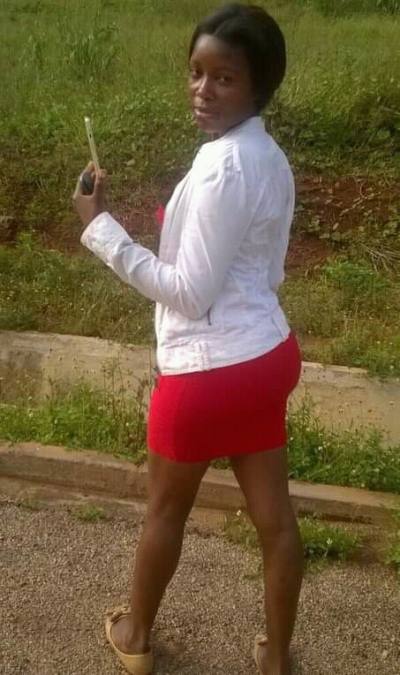Prudence 36 ans Douala Cameroun