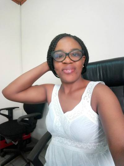 Nadia 51 ans Douala Cameroun