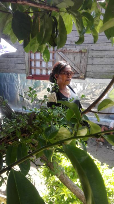 Antoinette 63 Jahre Toamasina Madagaskar