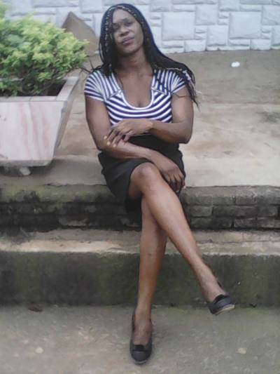 Thérèse 44 ans Yaoundé Cameroun