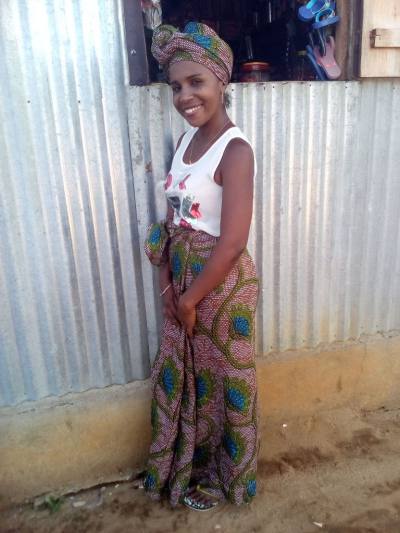 Zerina 39 years Sambava Madagascar