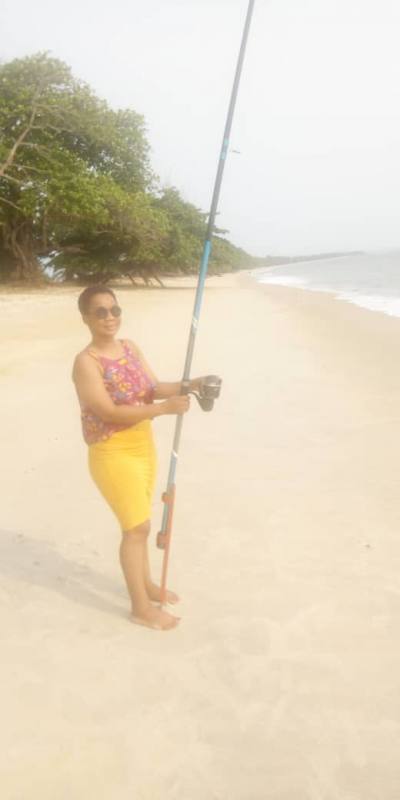Audrey 32 ans Libreville Gabon